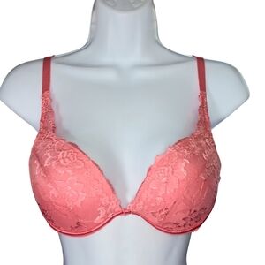 Fredericks of Hollywood Bra RN 73120 Pink Lace PUSHUP 36B Underwire T-shirt